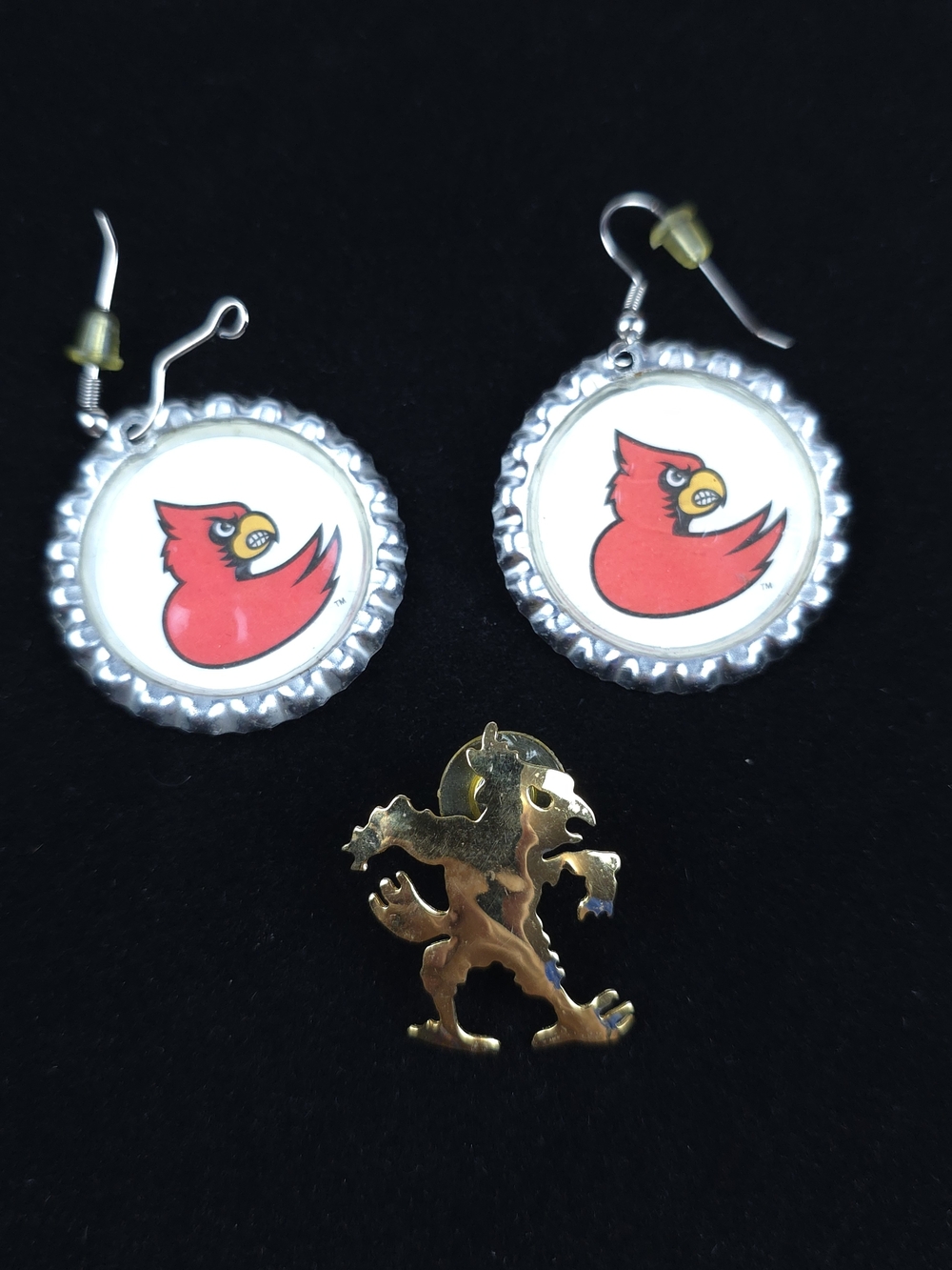 Louisville Cardinals Bottle Cap Earrings & Cardinal Bird Pin Lot